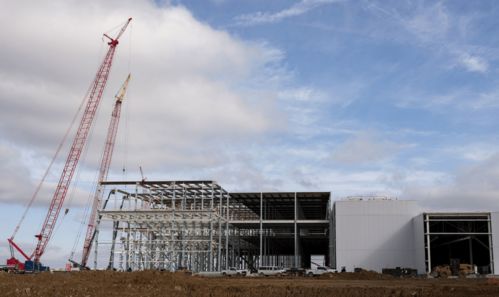 福特投400億自建超級工廠及電池廠，年產50萬輛，新猛禽零百加速僅4.5秒